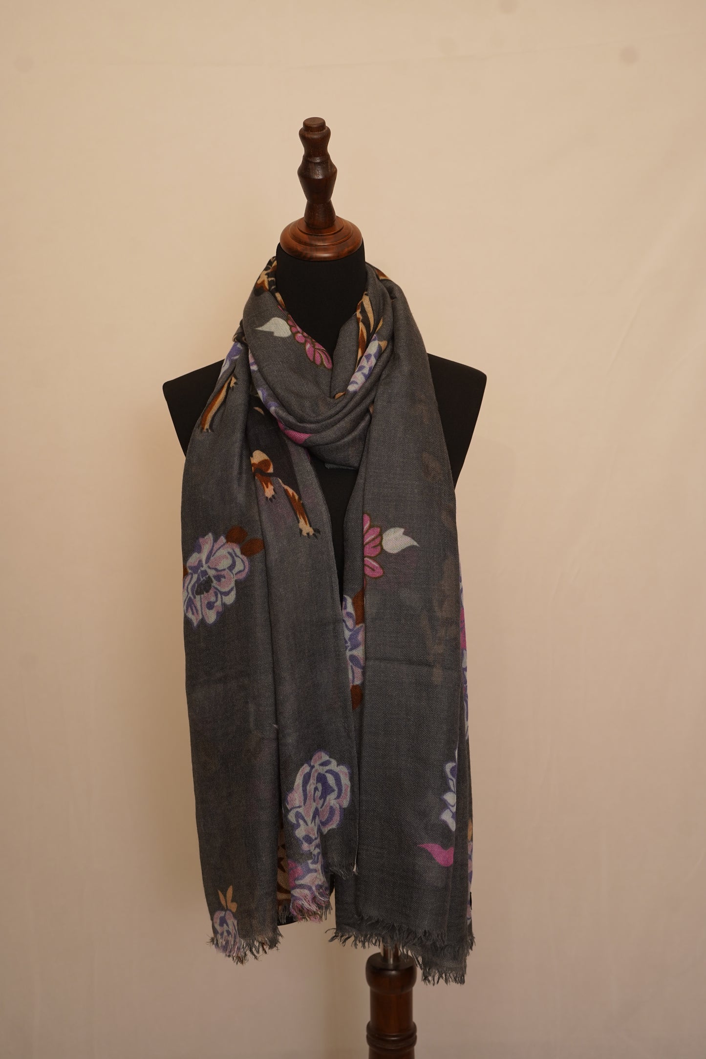 Pure Cashmere shawl with Floral and Animal print