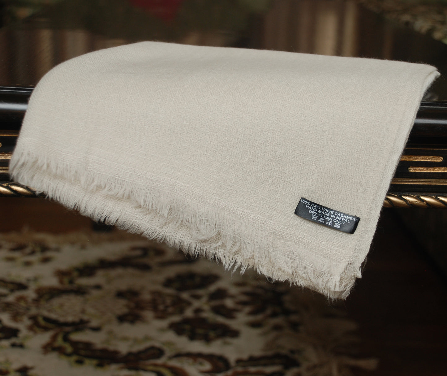 Diamond Pattern Off White Cashmere Shawl