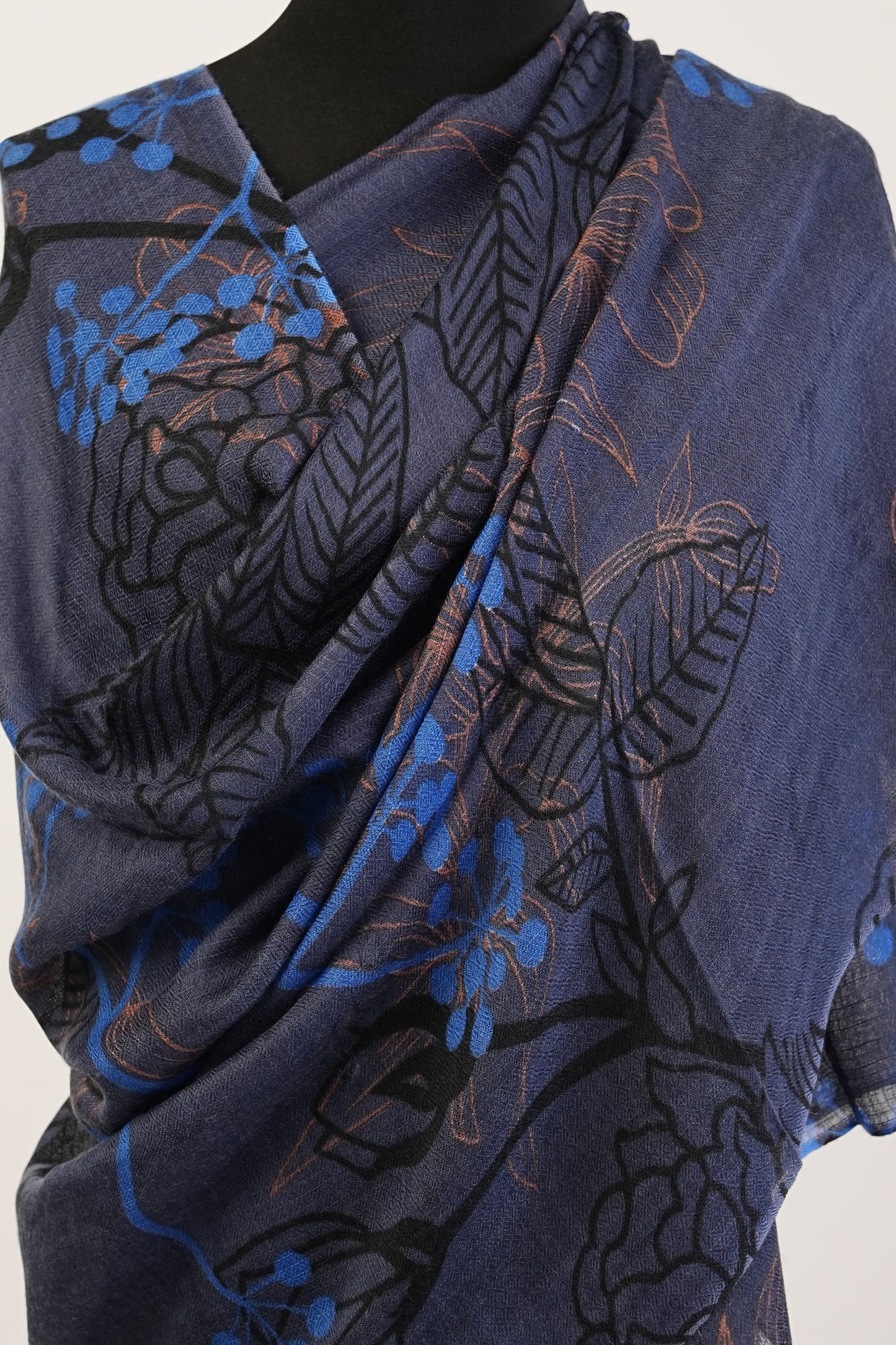 Blue floral print cashmere and silk blend Stole