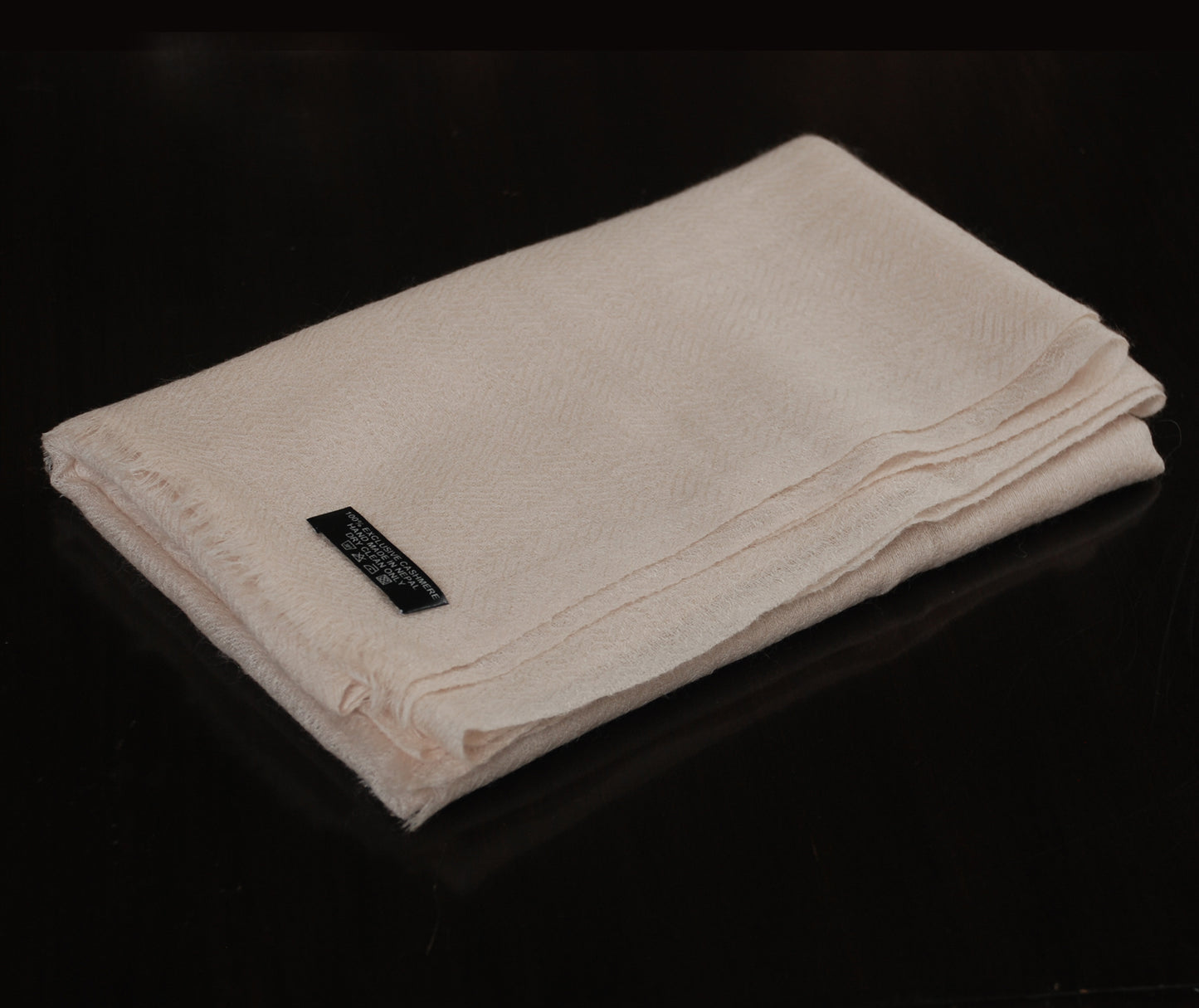 Diamond Pattern Off White Cashmere Shawl