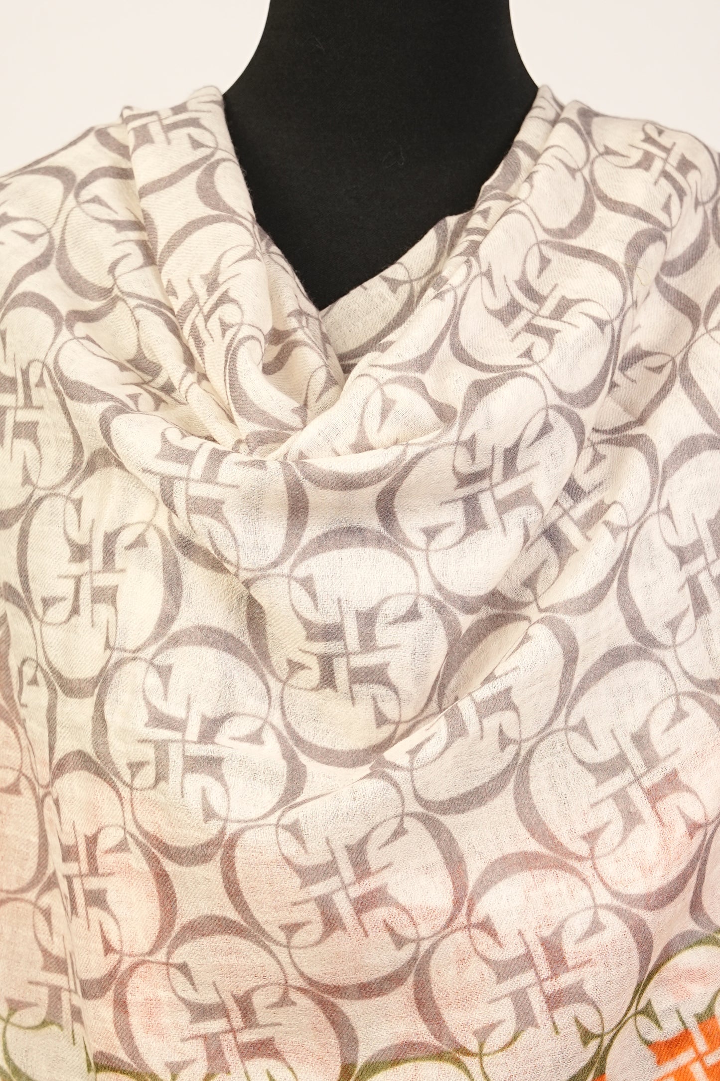 Printed Pashmina Shawl with Gray Color and G Pattern
