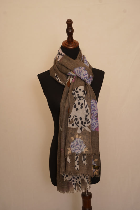 Scarf with floral patterns and Dalmatian dogs  