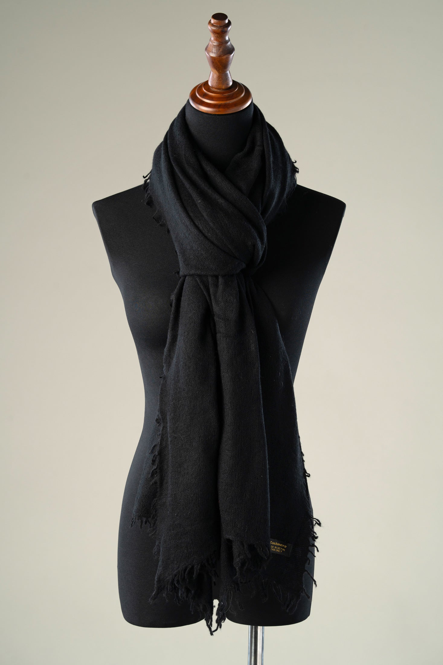 Black open-knit cashmere stole with frills all side
