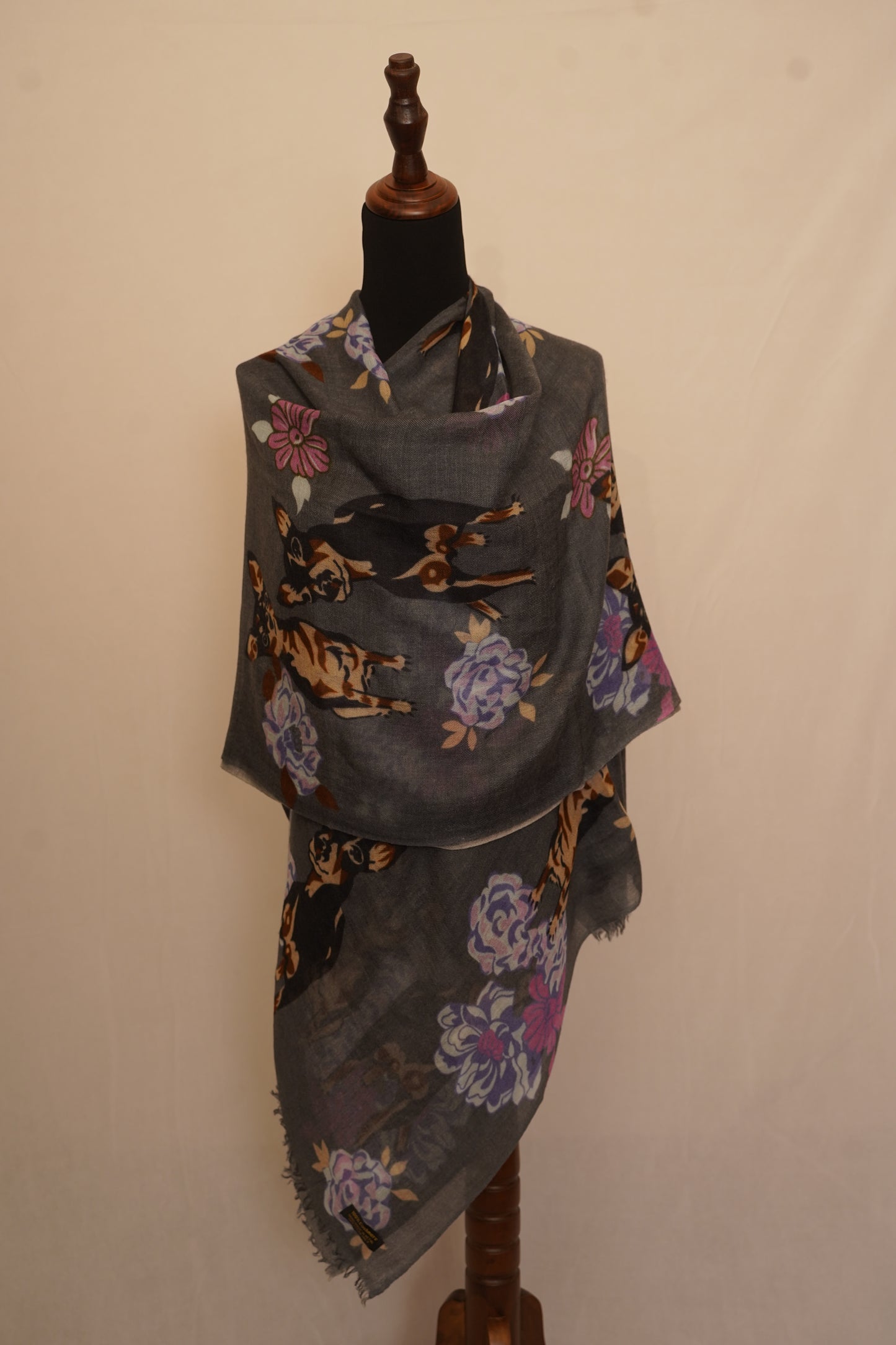 Pure Cashmere shawl with Floral and Animal print