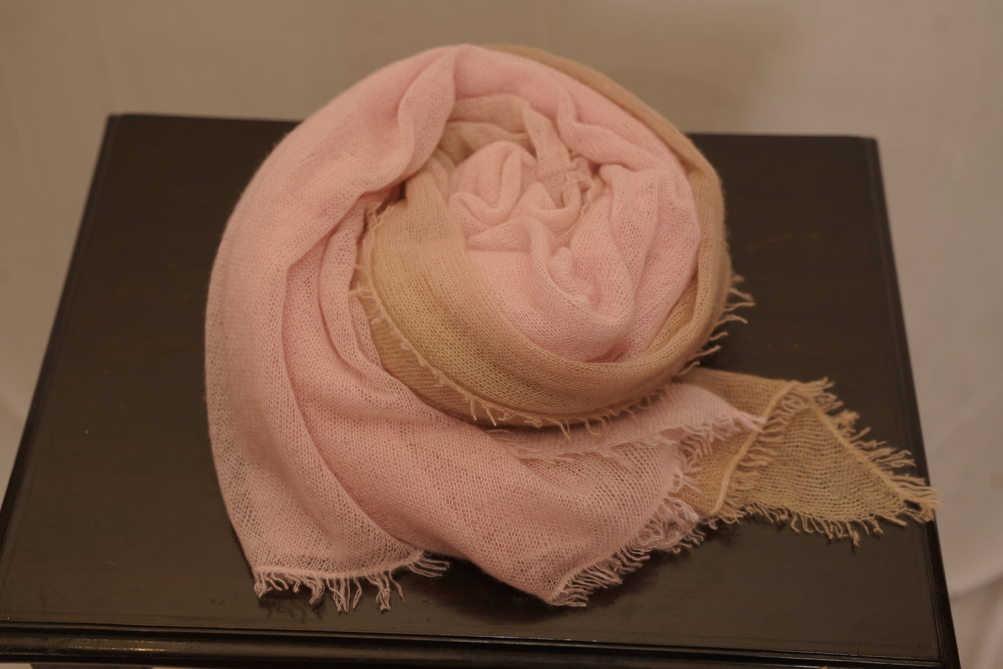 Pure Pashmina Shawl – Handwoven Luxury in Soft Blush & Neutral Tones