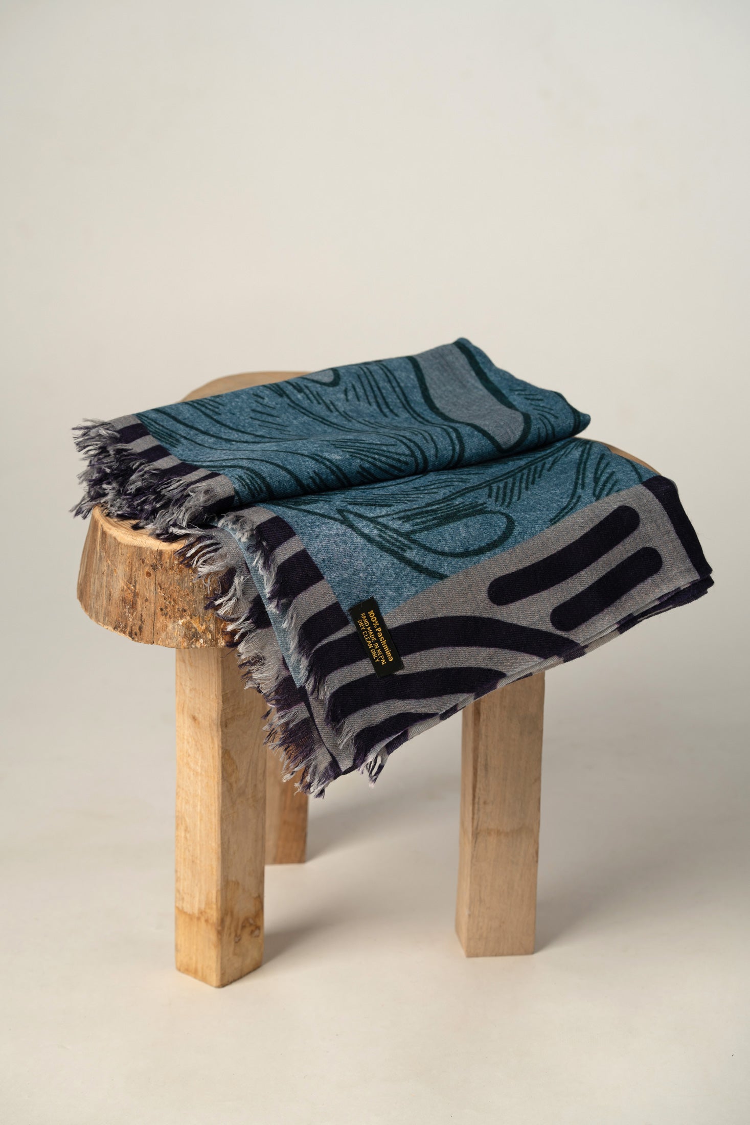 Navy Bordered Leaf Motif Cashmere Shawl