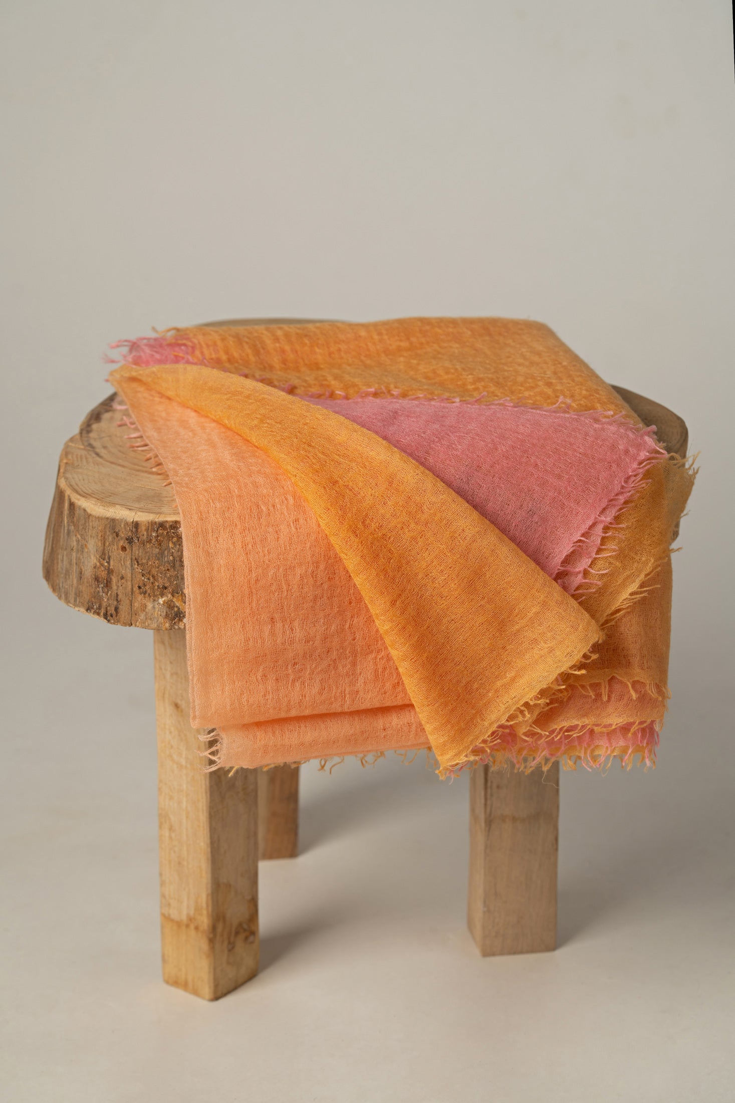 Blush Pink Ombre Pure Pashmina Shawl | Luxury Handwoven Wrap