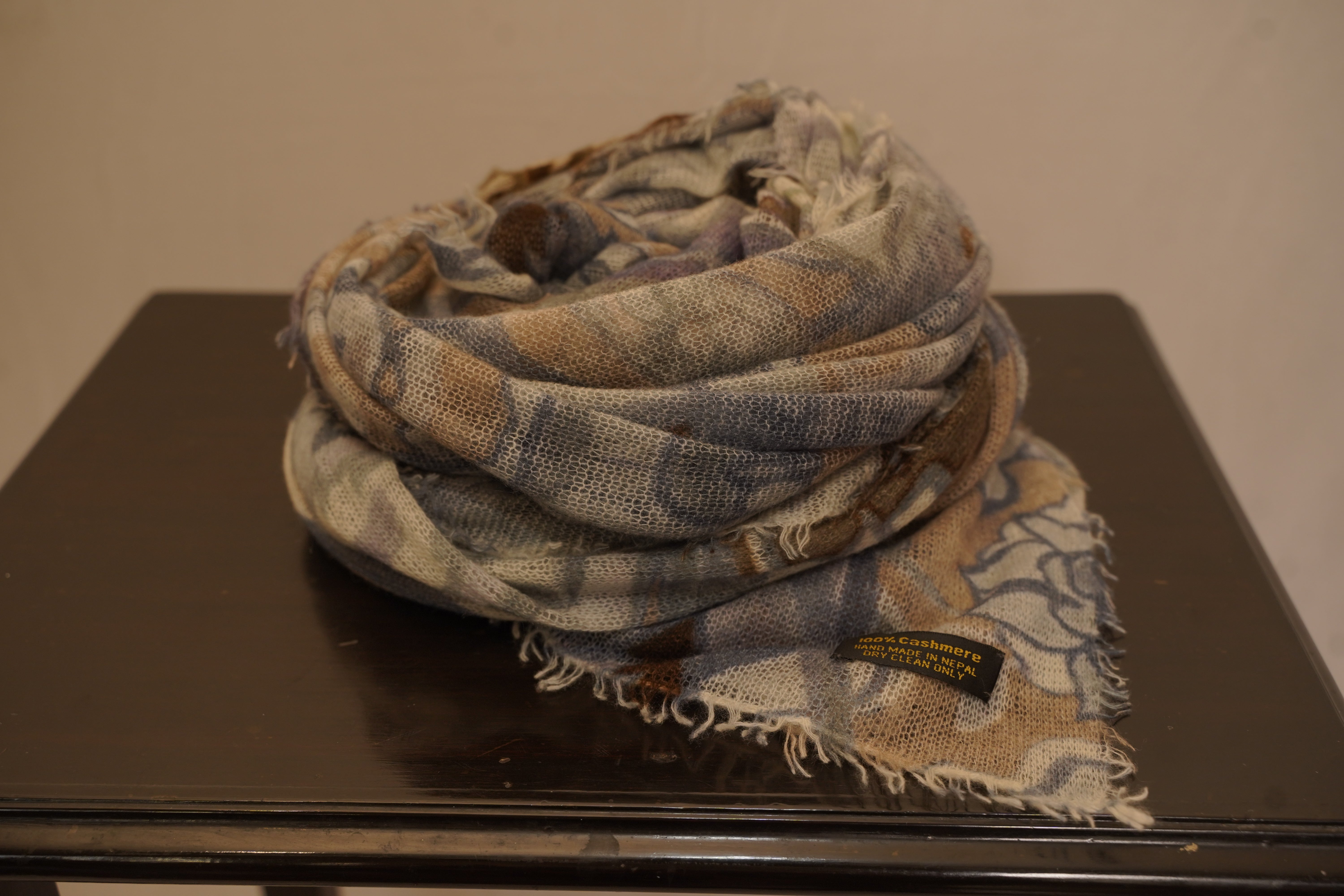 Printed Knitted Cashmere shawl