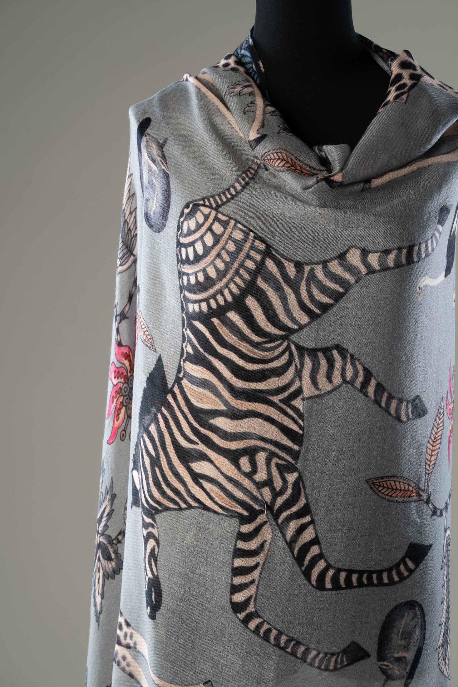 Grey Safari Elegance Cashmere Shawl