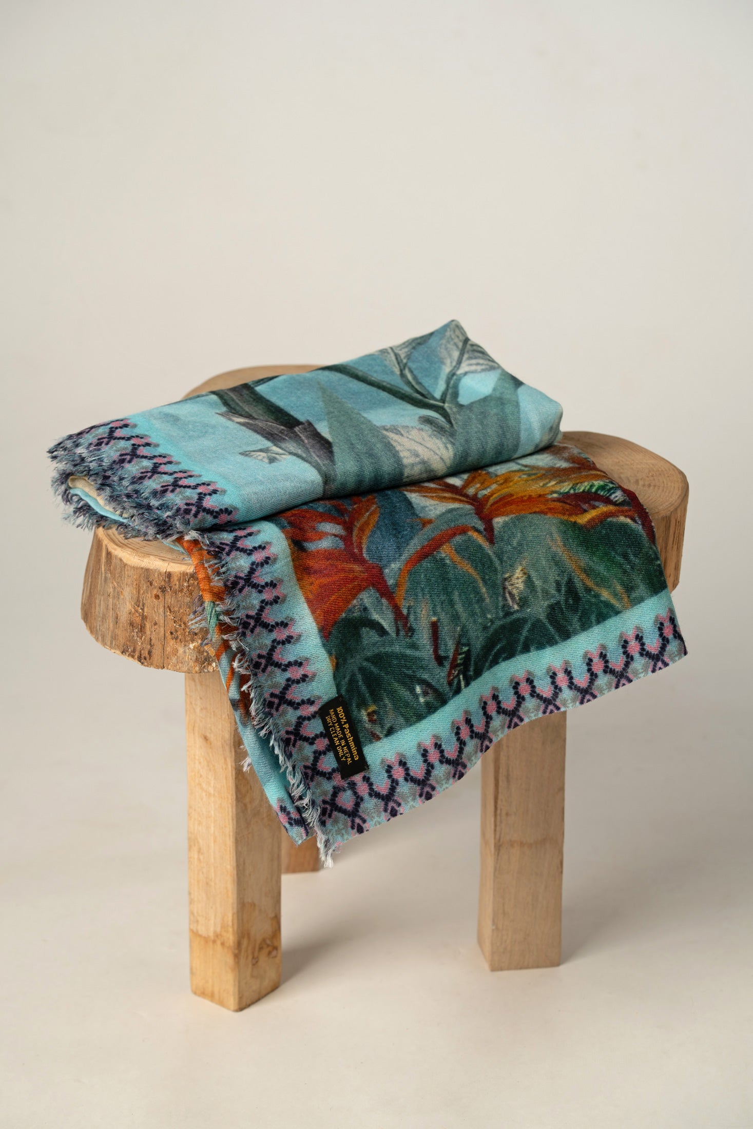 Light Blue Nature-Inspired Print Cashmere Stole