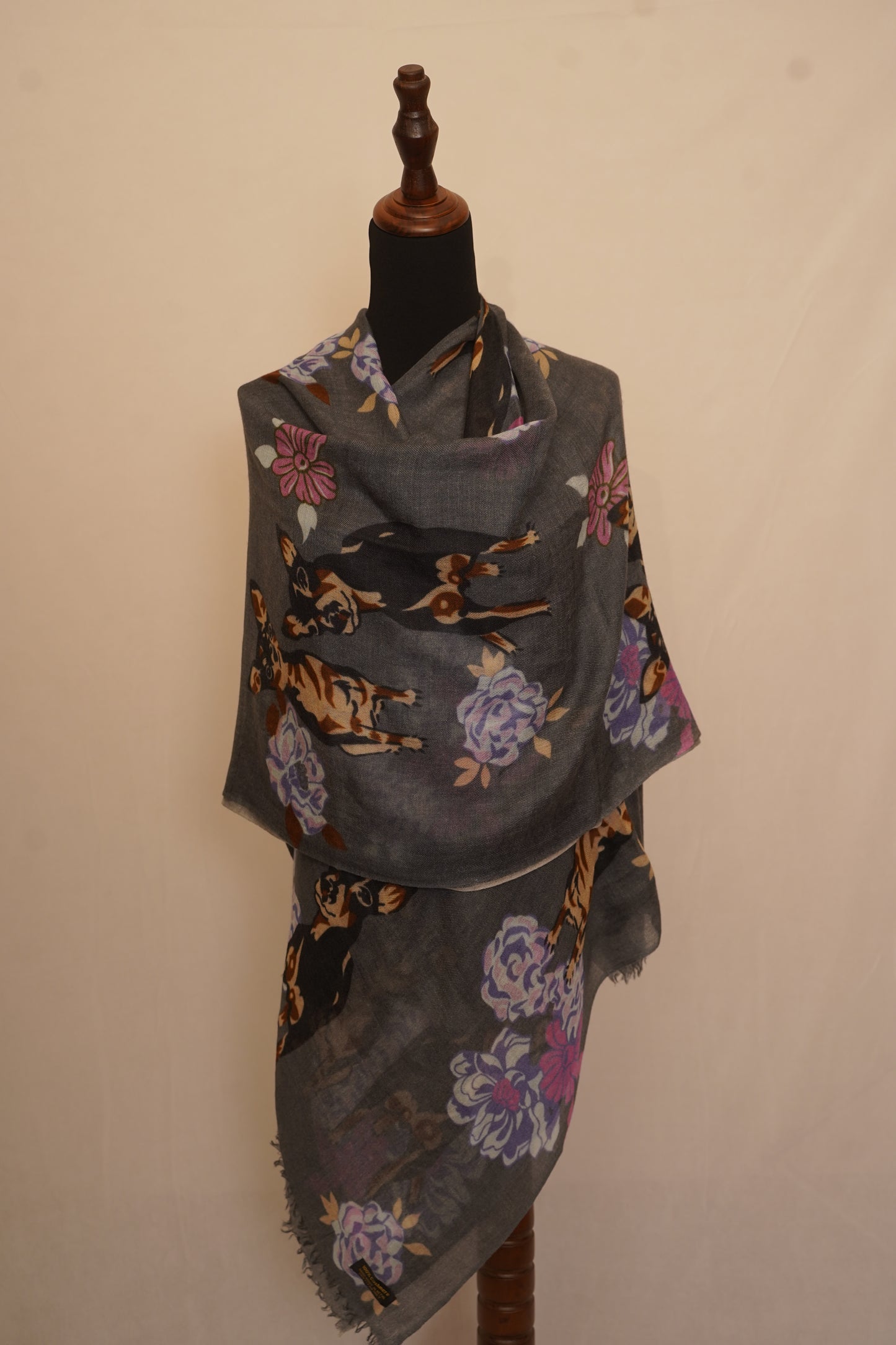 Pure Cashmere shawl with Floral and Animal print