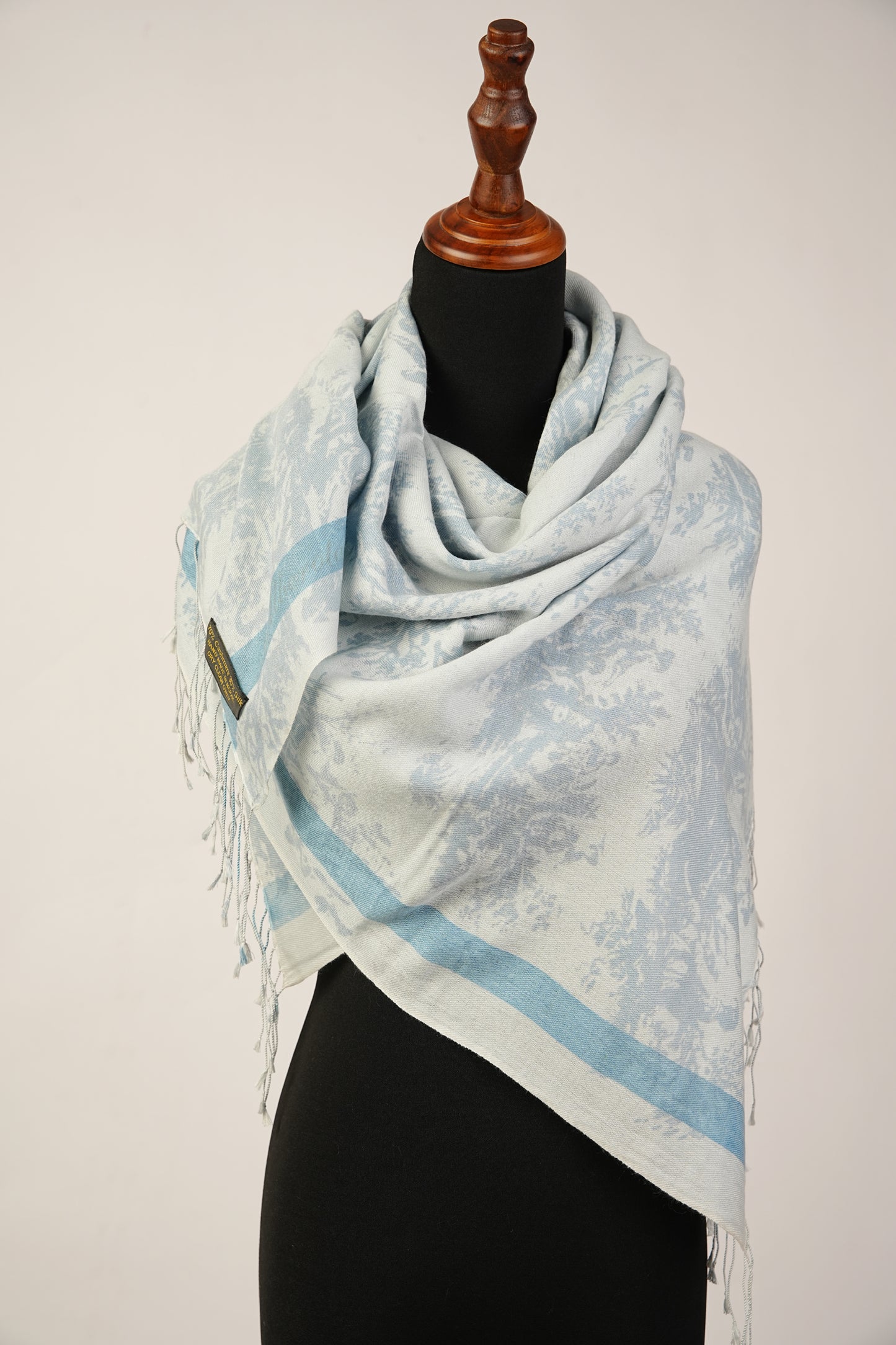 Sky Blue Floral Shawl made of a blend of silk and cashmere