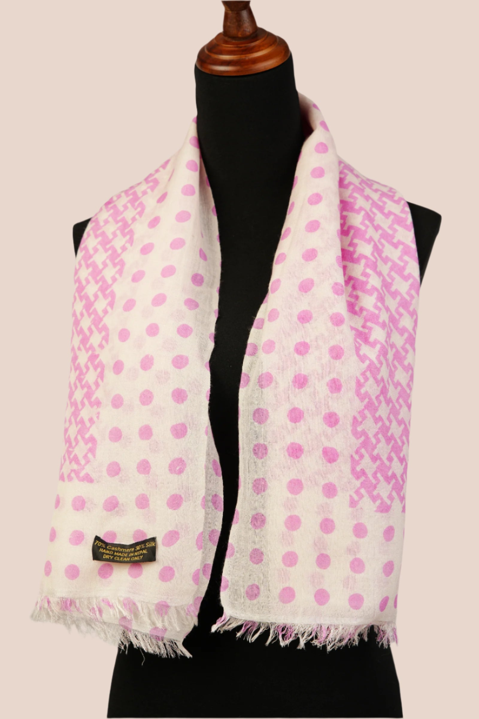 Square print cashmere shawl